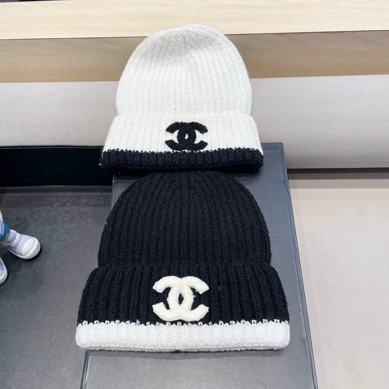 Chanel hat 010327